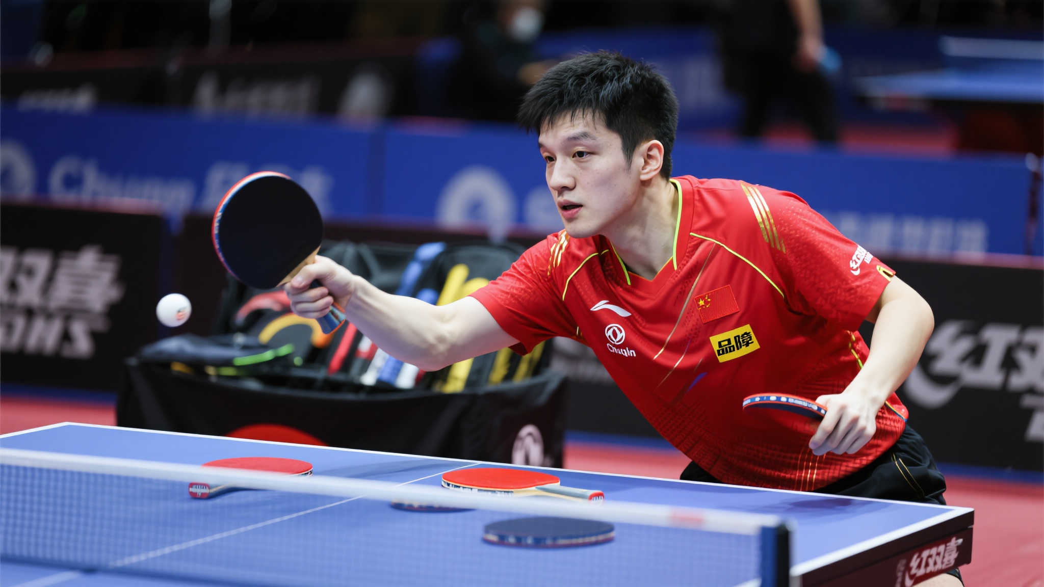 其出色的综 其出色的综