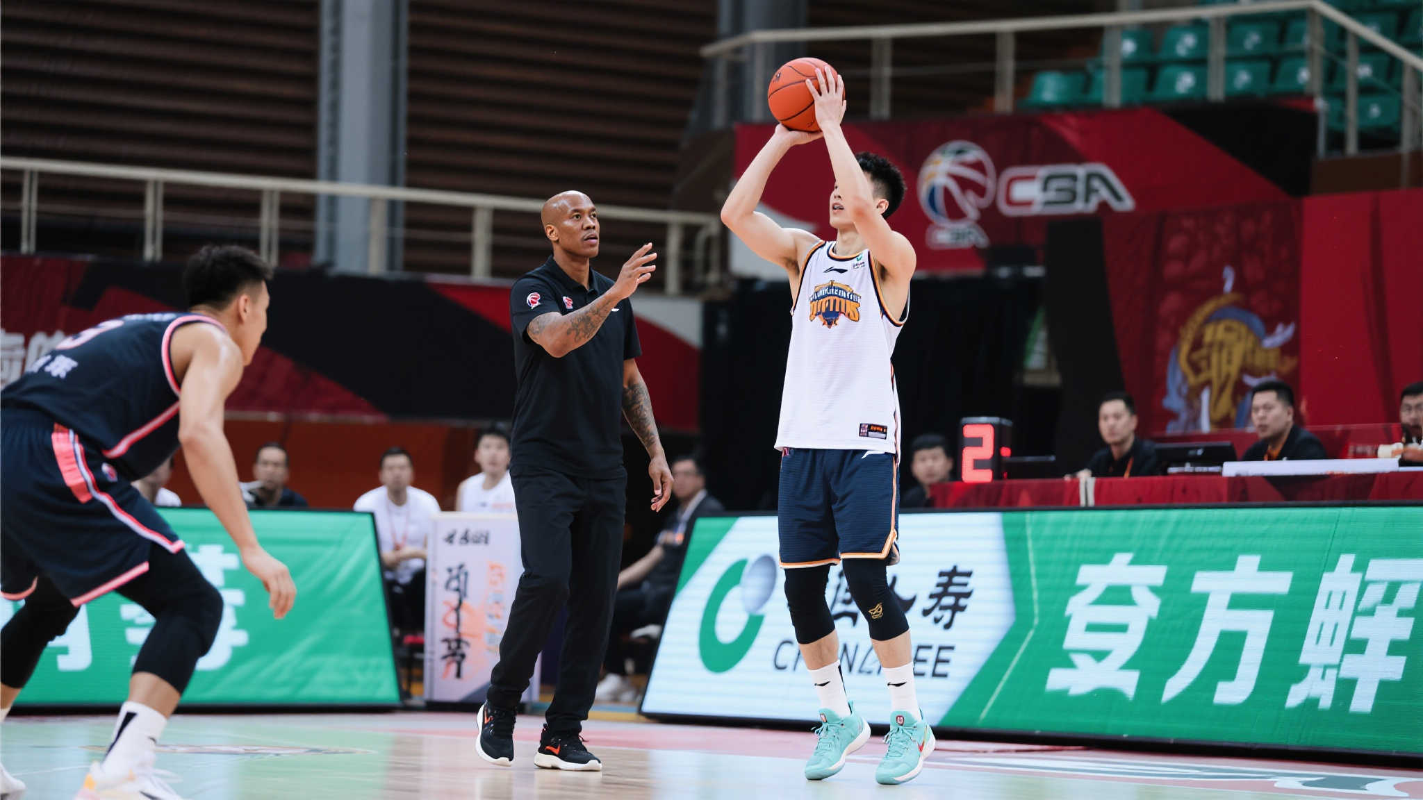 要在中场控 要在中场控